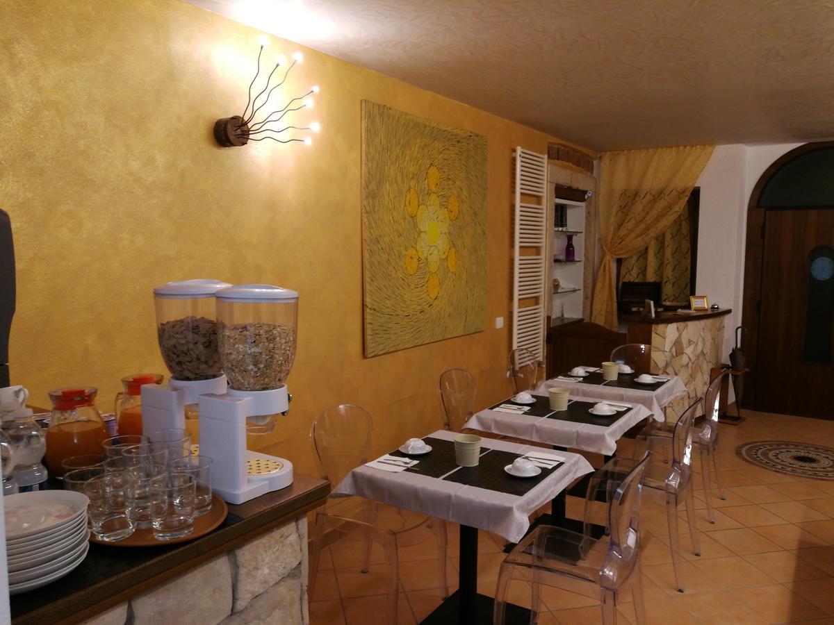 Suite Color Верона Экстерьер фото