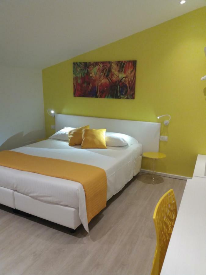 Suite Color Верона Экстерьер фото